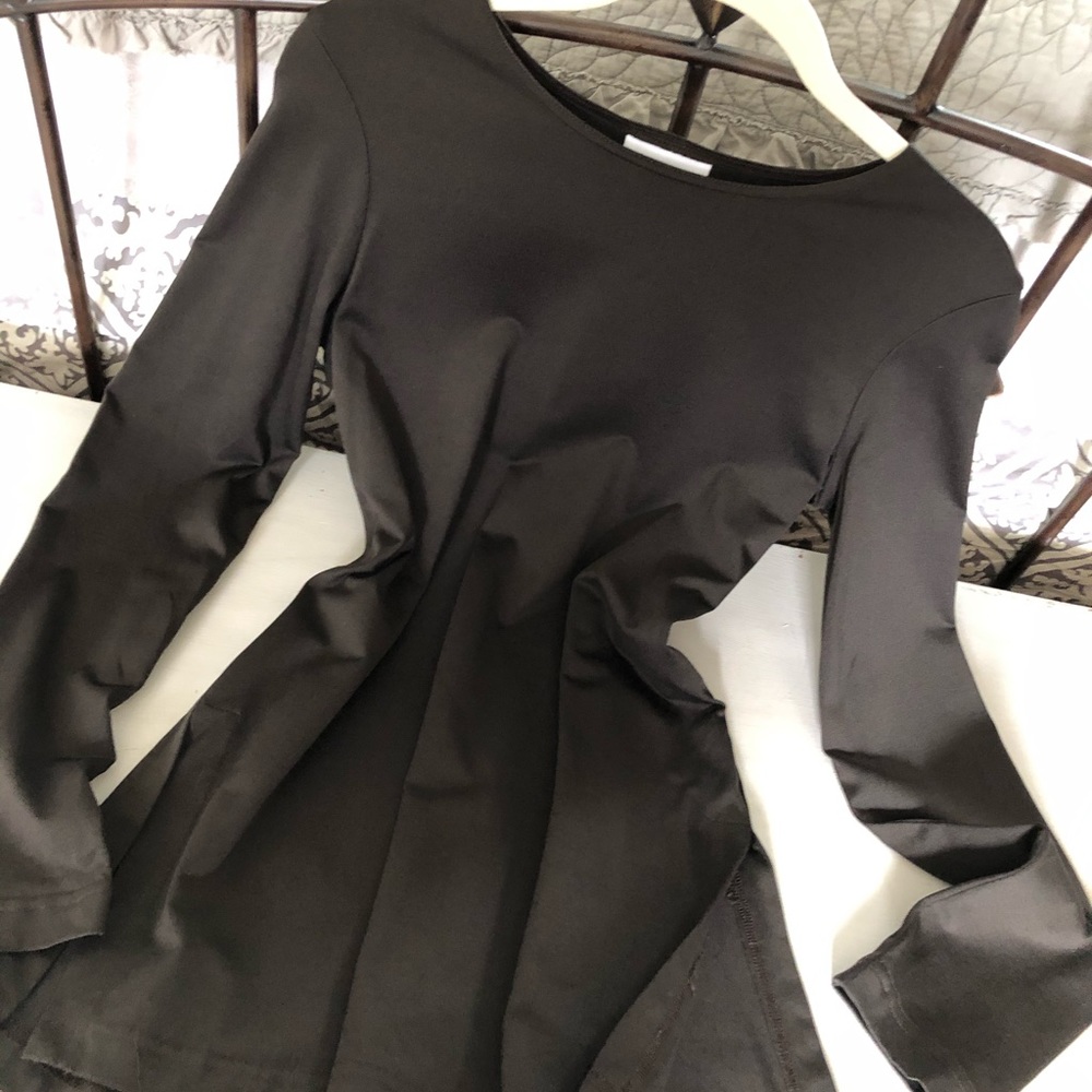 A Line .. by Anne Klein.. stretchy tee